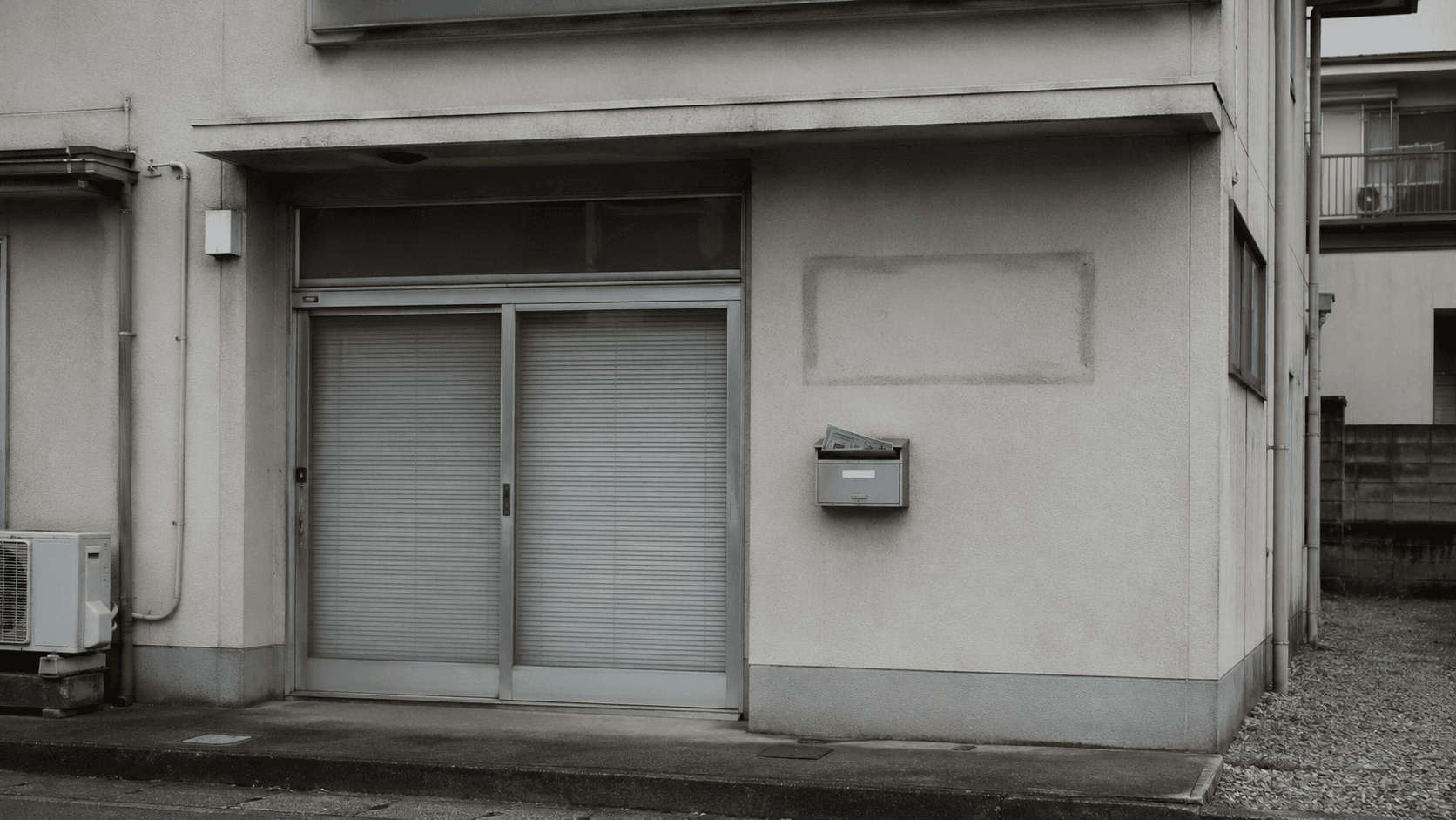 訪問看護は「倒産しない業種」ではなく「倒産統計に載らない業種」——介護事業者倒産176件の裏で、廃止届886件が示すもの|産業分類が隠す訪問看護の退出