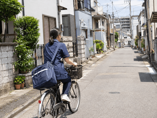 都心と地方で、訪問看護の経営はこう違う——需要・コスト・競合・加算を徹底比較|都心は高需要×高コスト×競合過多、地方は低需要×低コスト×加算ありのサムネイル画像