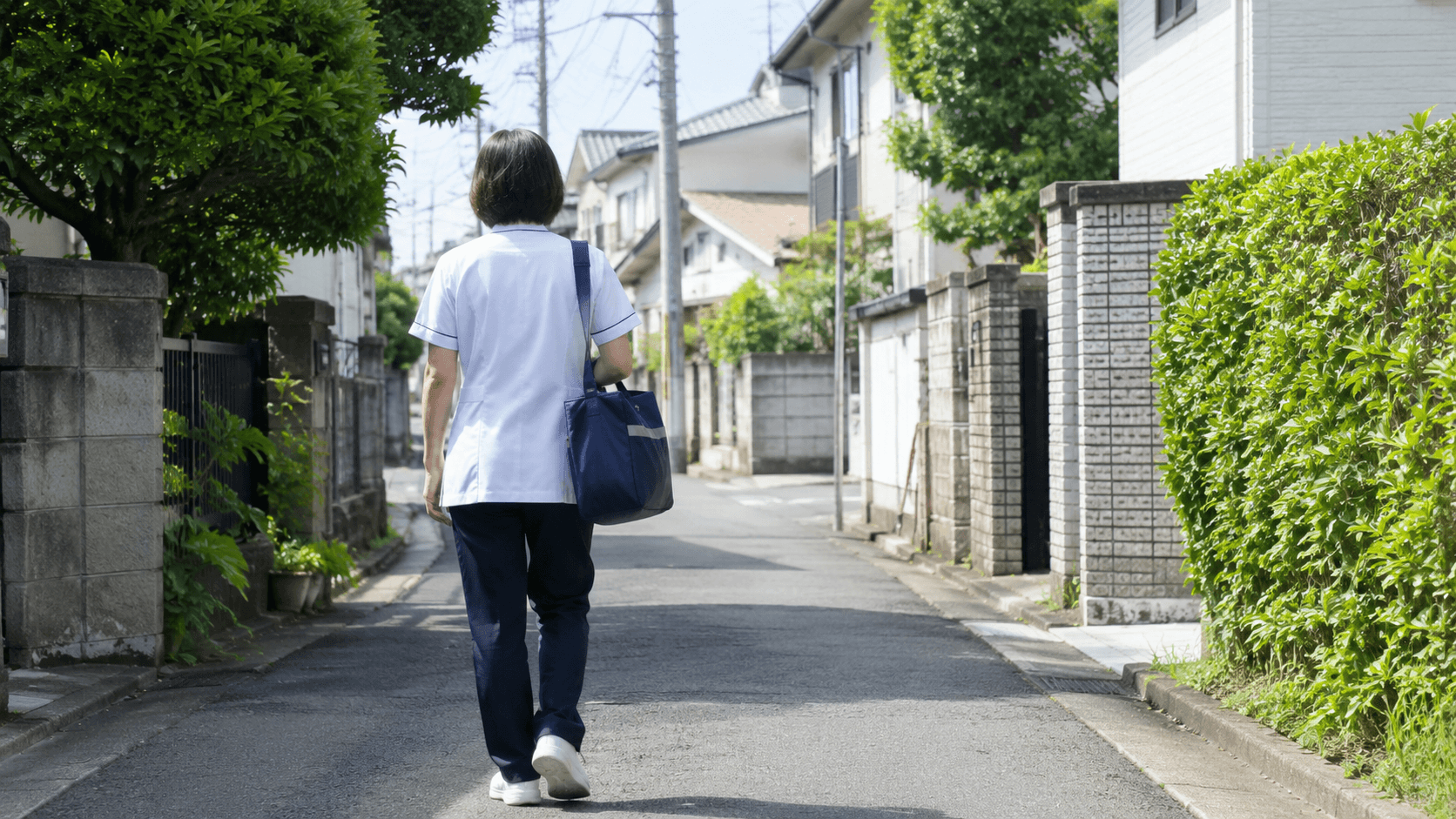 訪問看護に向いている人、向いていない人——求人サイトが書かない適性の話|潔癖症とオンコールは正直きつい。それでも「向いていない」の多くは環境で変わる