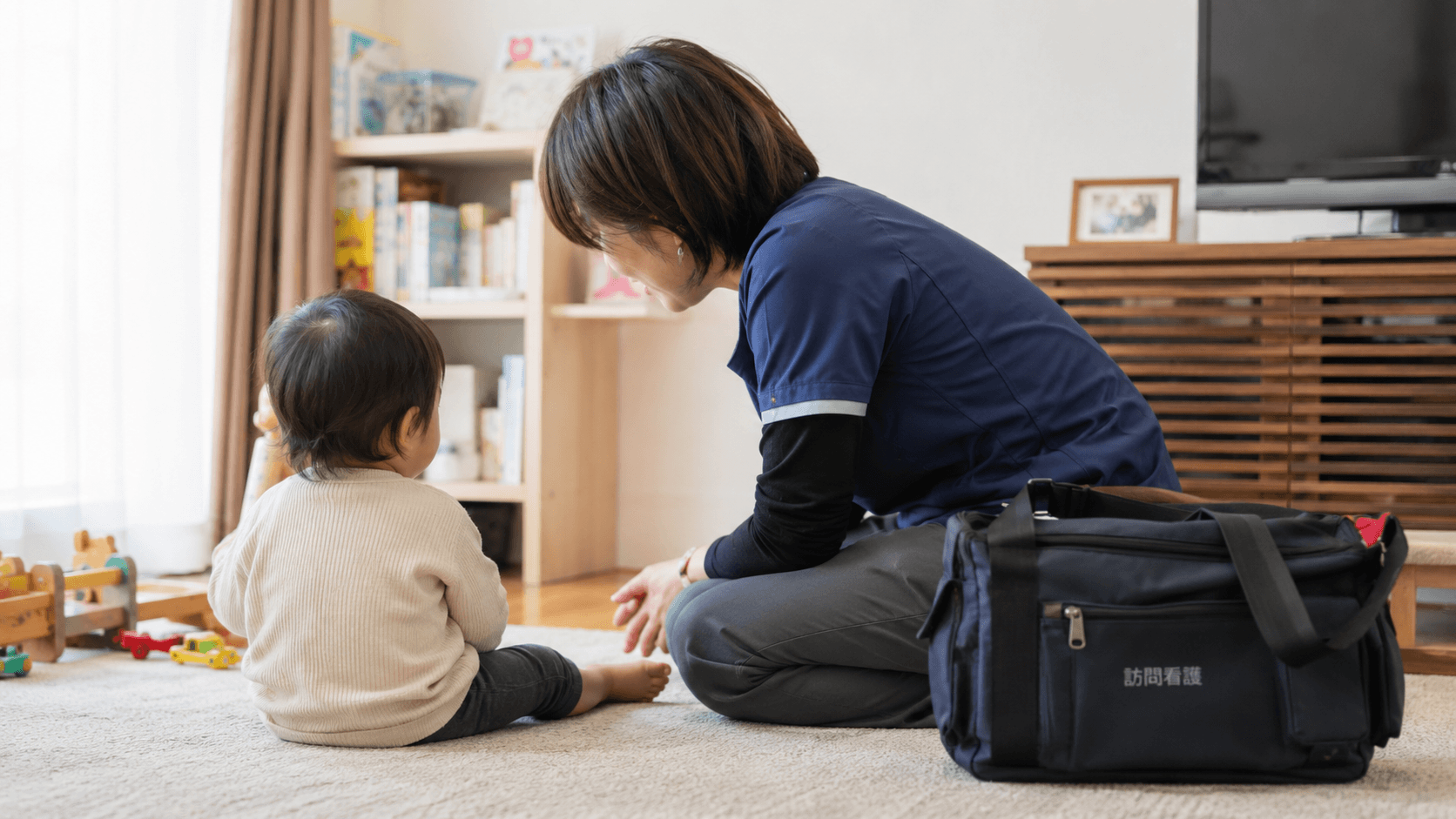 増えているのは、子どもの訪問看護——在宅の医療的ケア児、17年で倍増の約2万人|訪問看護の利用者で最も伸びているのは10代、高齢者だけではないもう一つの現場